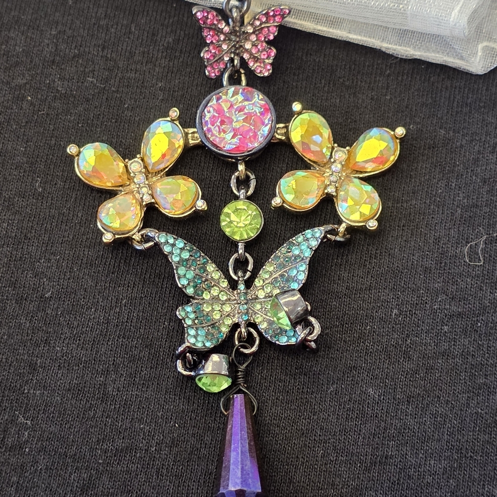 Betsey Johnson Butterfly Dreams Clip Dangle Earrings - Picture 4 of 5